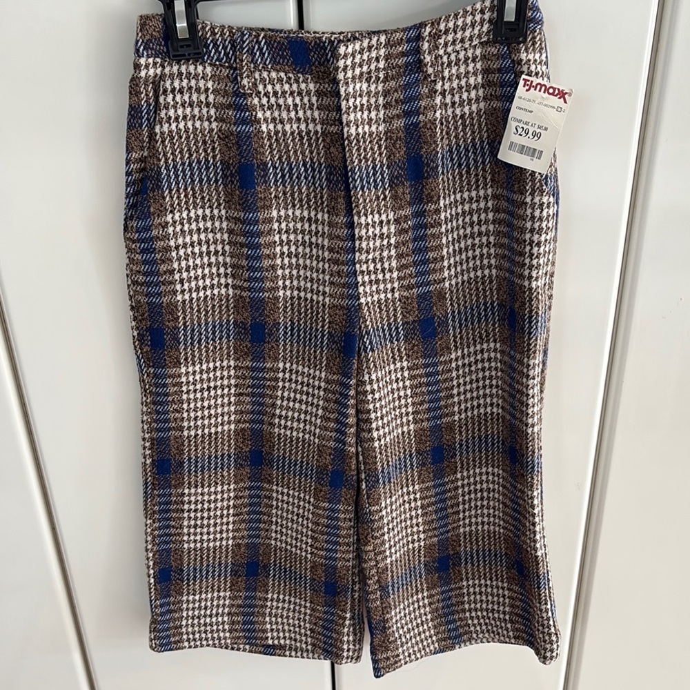 Plaid Short Capris in Blue and Brown